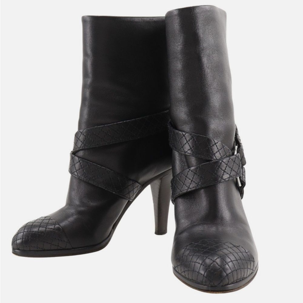 Chanel Matelasse Quilted Leather Ankle Boots Black Booties 37.5